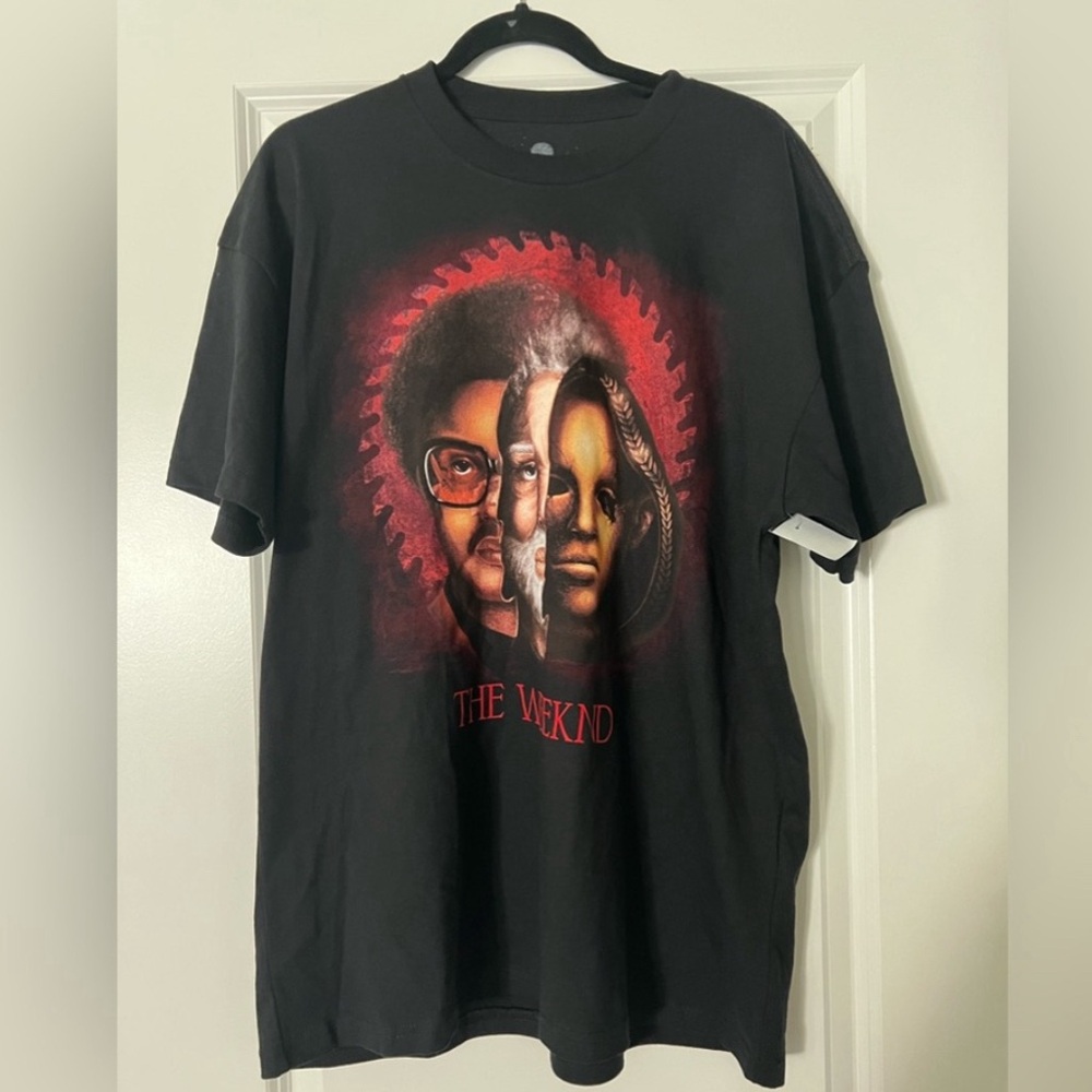 Universal Studios Halloween Horror Nights The Weekend Nightmare Trilogy Shirt 🔪